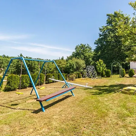 Authentic Istran House Peteh With Pool In Heart Of Istria Žminj