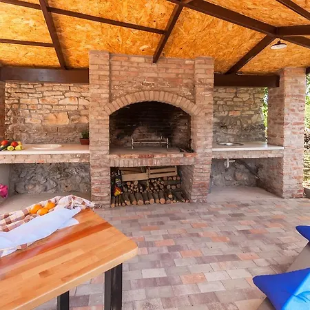 Villa Authentic Istran House Peteh With Pool In Heart Of Istria *